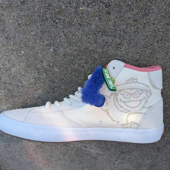 Vans x Sesame Street high tops new no box - Picture 5 of 5